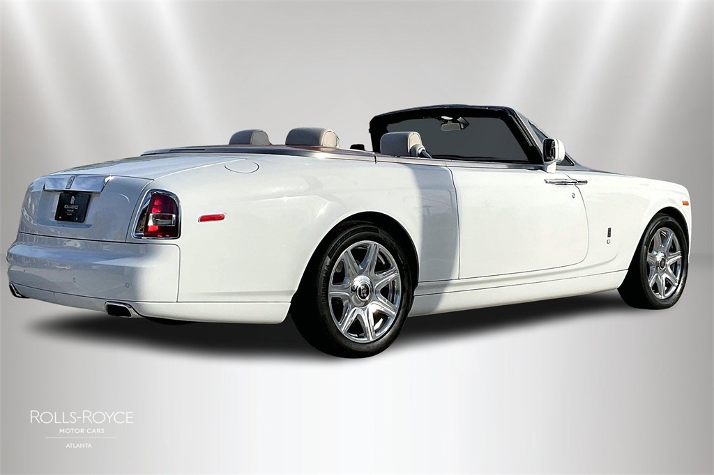 2014 Arctic White Rolls-Royce Phantom Drophead Coupe Low Mileage RWD Convertible