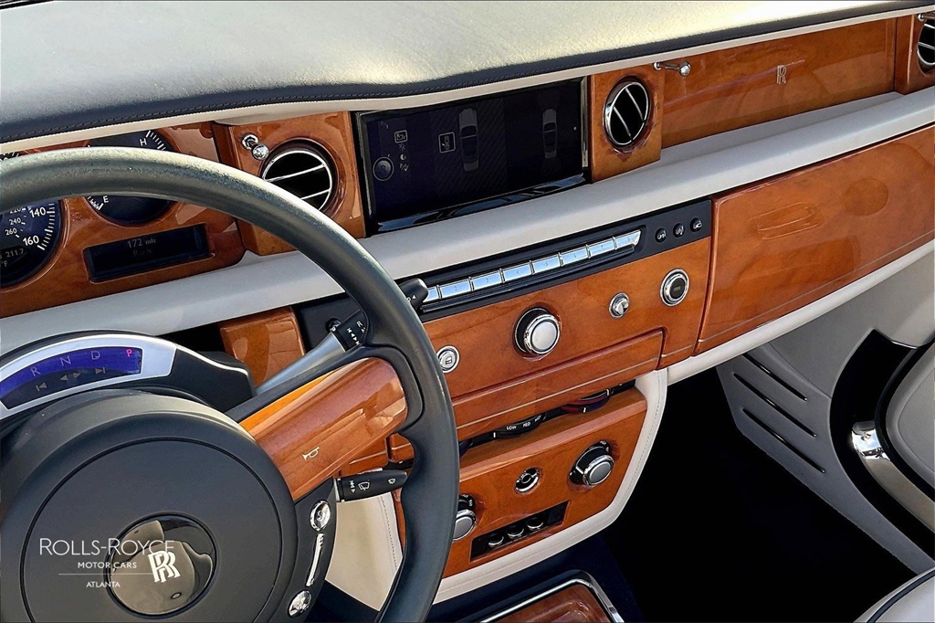 2014 Arctic White Rolls-Royce Phantom Drophead Coupe Low Mileage RWD Convertible