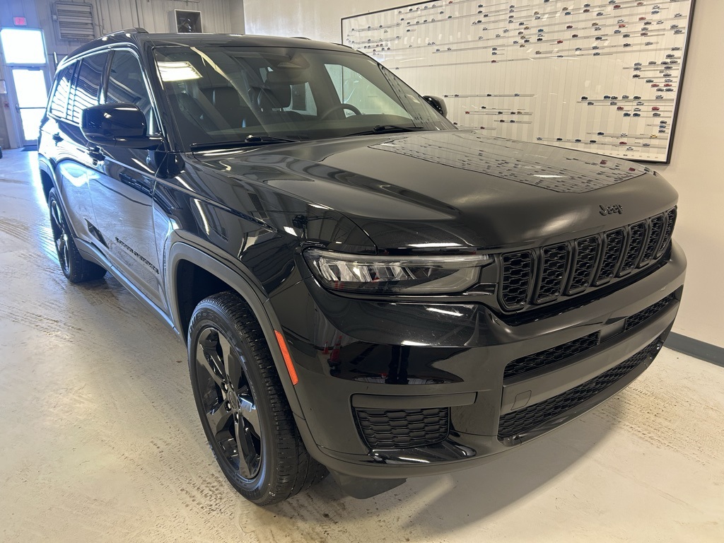 used 2023 Jeep Grand Cherokee L car, priced at $31,660