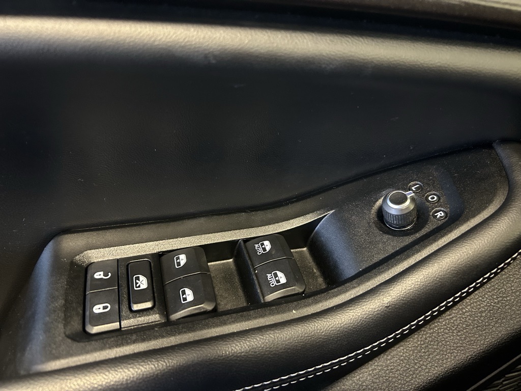 used 2023 Jeep Grand Cherokee L car, priced at $31,660