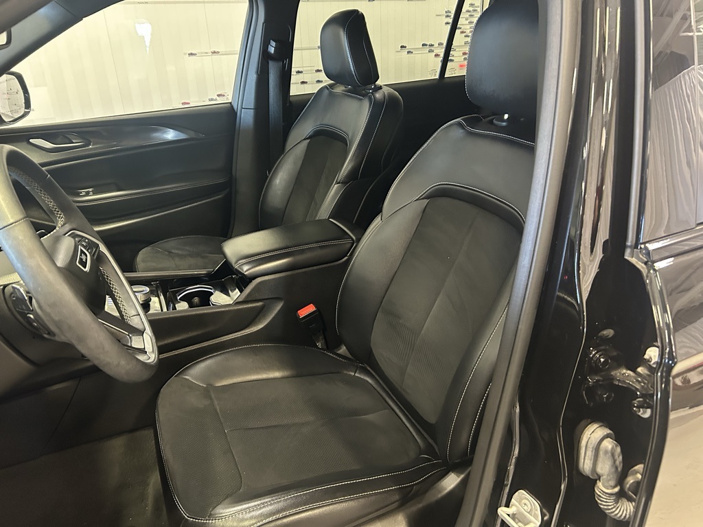 used 2023 Jeep Grand Cherokee L car, priced at $31,660