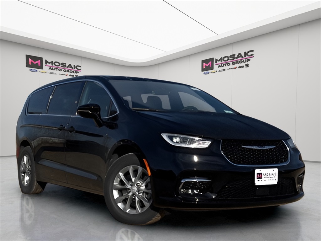 New 2026 Chrysler Pacifica Select Vans