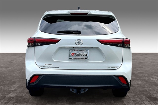 2022 White Toyota Highlander LE AWD SUV