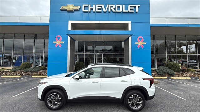 new 2026 Chevrolet Trax car, priced at $24,495