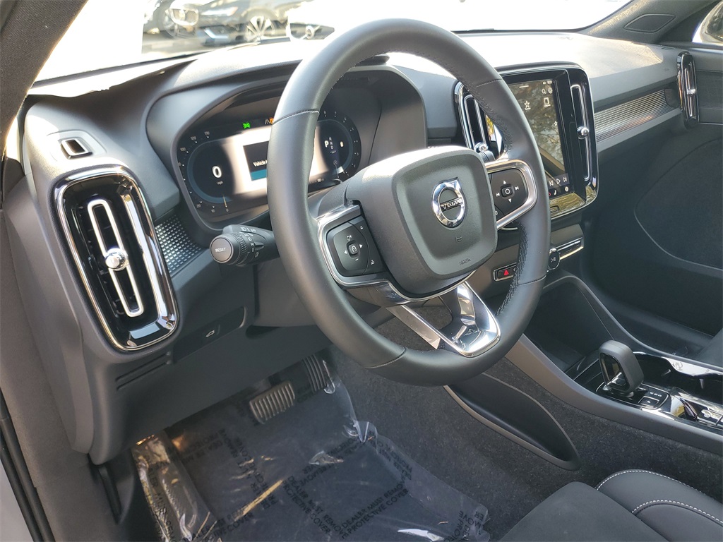 used 2025 Volvo XC40 car, priced at $31,195