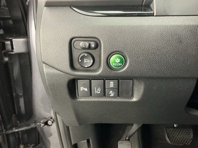 used 2017 Honda Pilot car, priced at $21,986