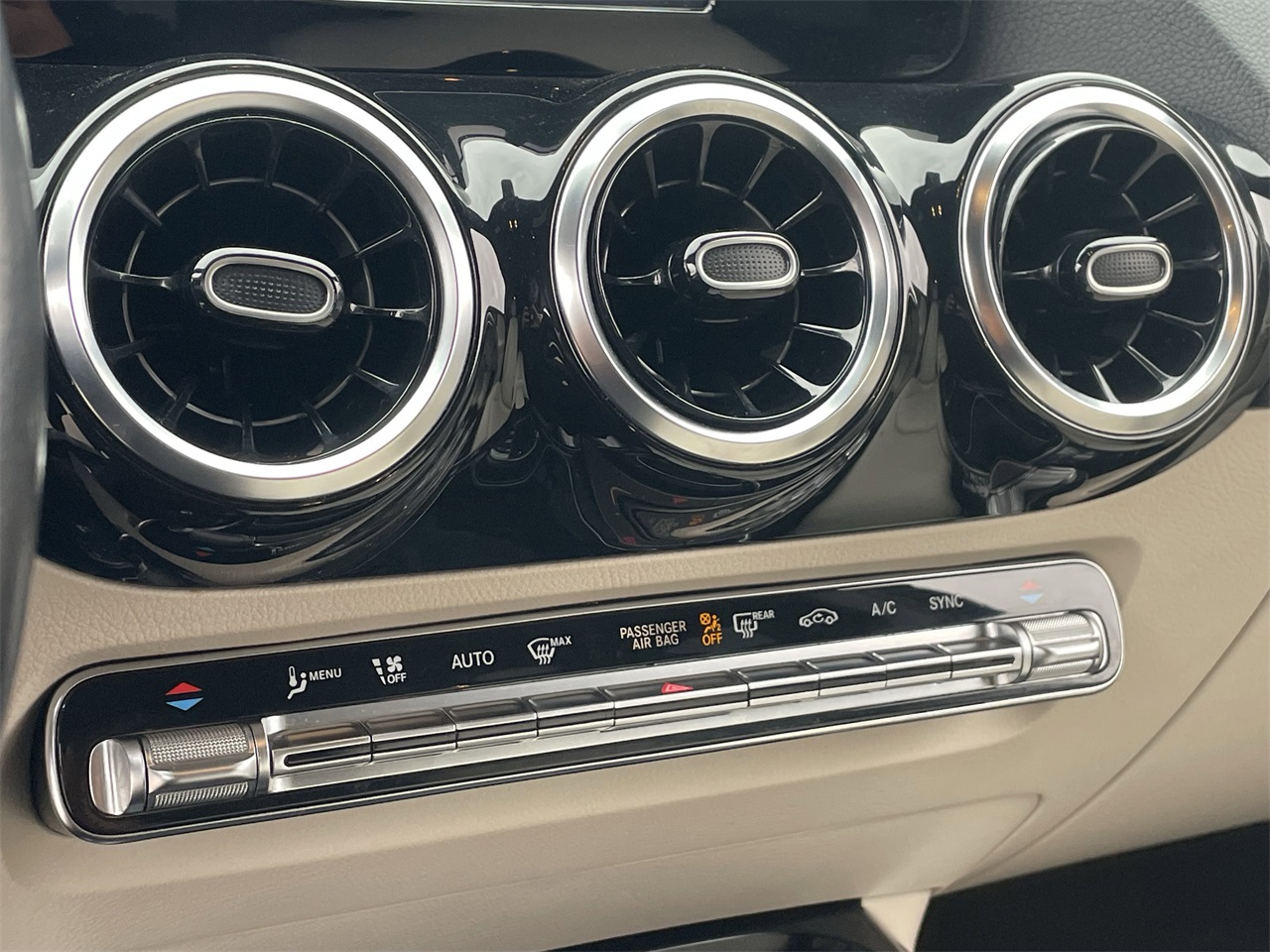 used 2021 Mercedes-Benz GLA car, priced at $20,594