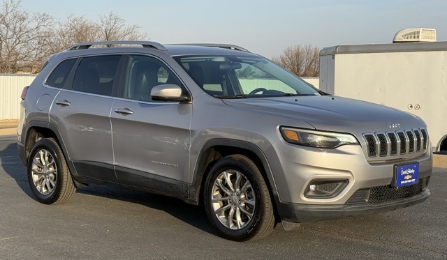 used 2019 Jeep Cherokee car, priced at $13,886