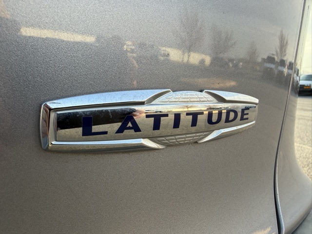 used 2019 Jeep Cherokee car, priced at $13,886