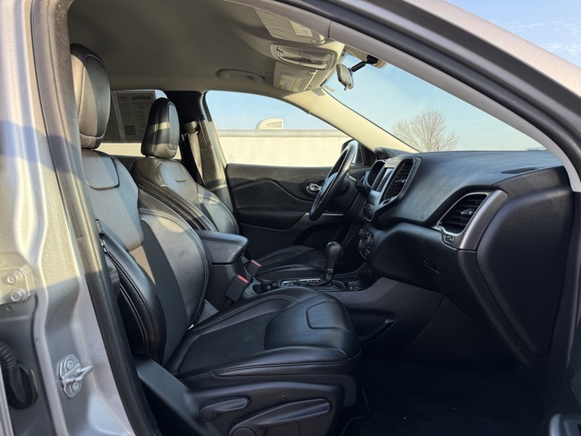 used 2019 Jeep Cherokee car, priced at $13,886