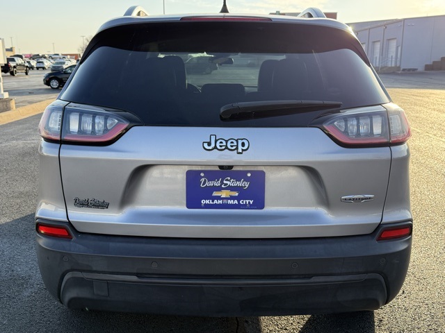 used 2019 Jeep Cherokee car, priced at $13,886