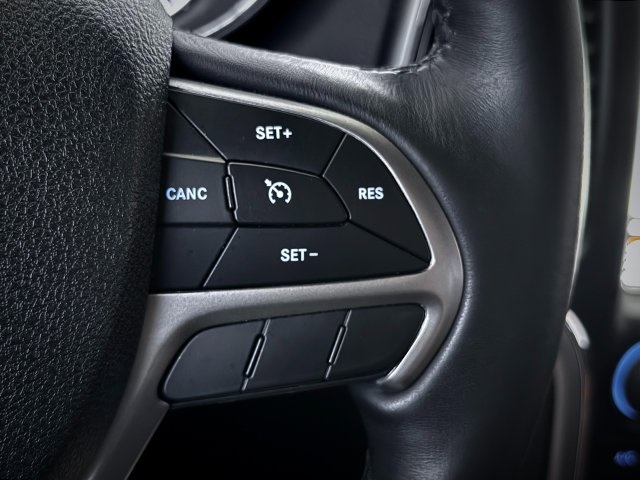 2018 Jeep Grand Cherokee Altitude photo 9