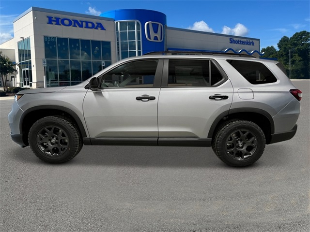 2025 Honda Pilot TrailSport photo 2