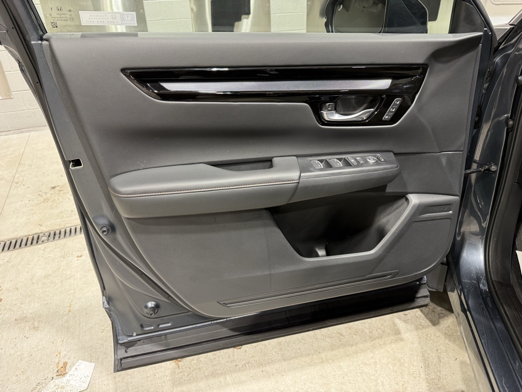 Used 2023 Honda CR-V Hybrid SUV