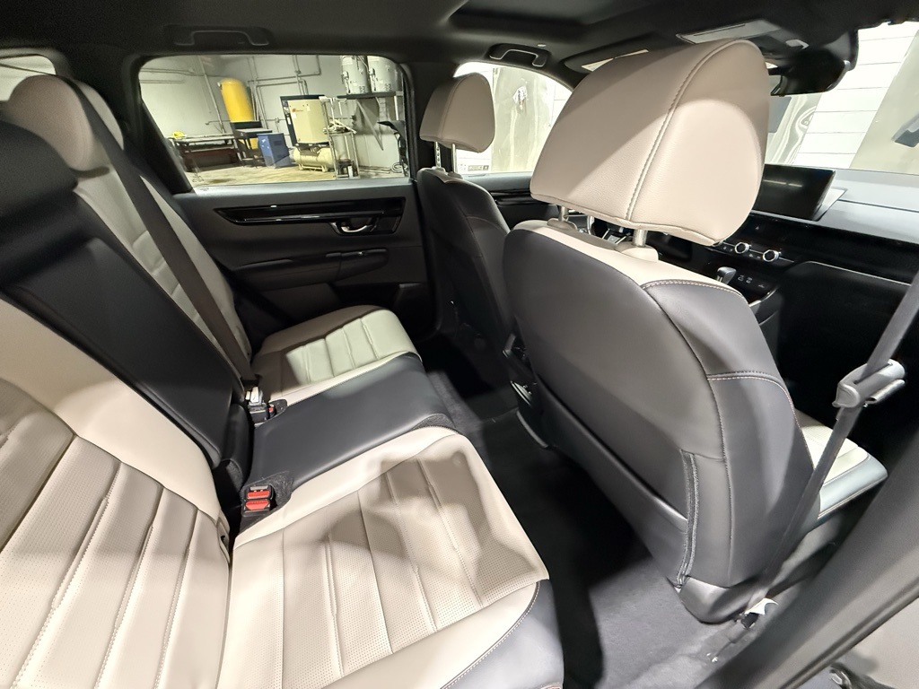 Used 2023 Honda CR-V Hybrid SUV