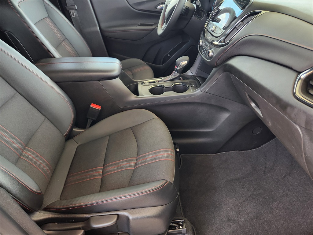2024 Chevrolet Equinox RS photo 12