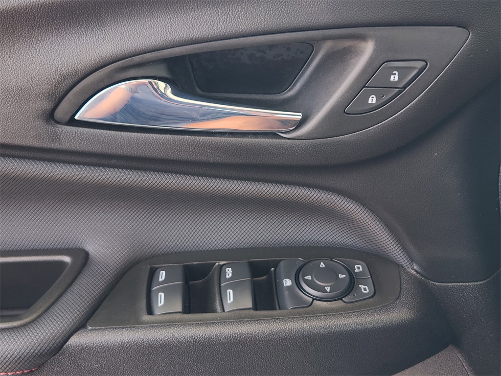2024 Chevrolet Equinox RS photo 19