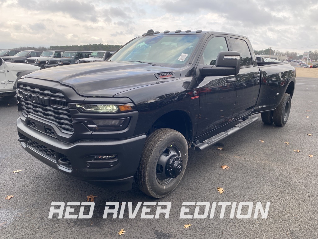 2026 RAM 3500 Tradesman's photo