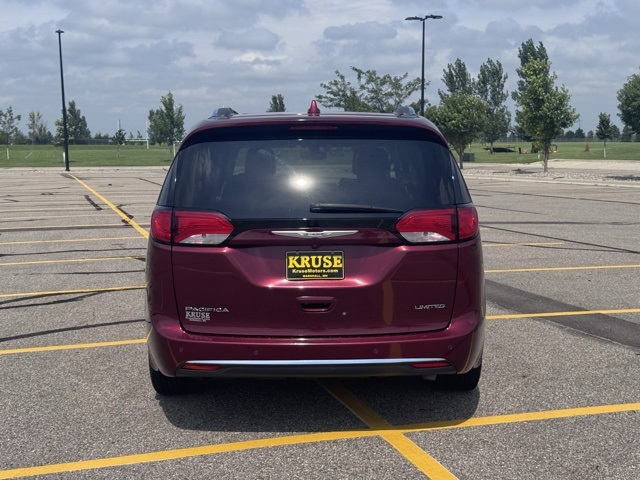 2018 Chrysler Pacifica Limited
