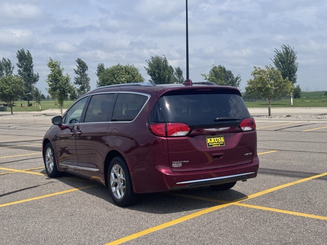 2018 Chrysler Pacifica Limited