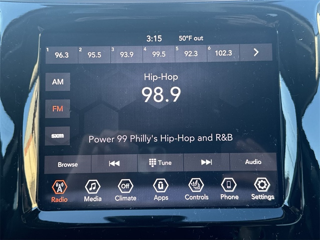 used 2019 Jeep Cherokee car, priced at $17,895