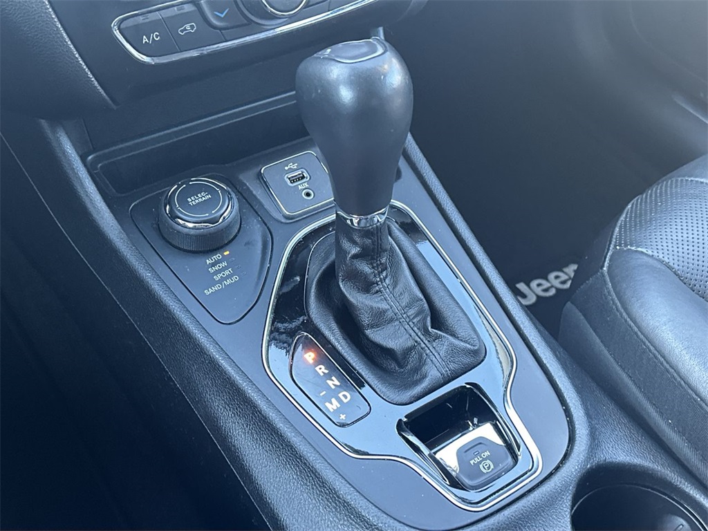 used 2019 Jeep Cherokee car, priced at $17,895