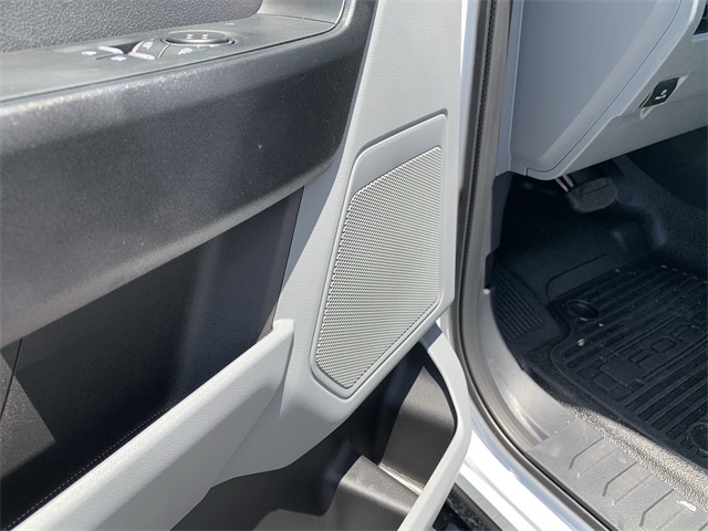 2025 Oxford White Ford Super Duty F-350 DRW XL 4X4 Truck