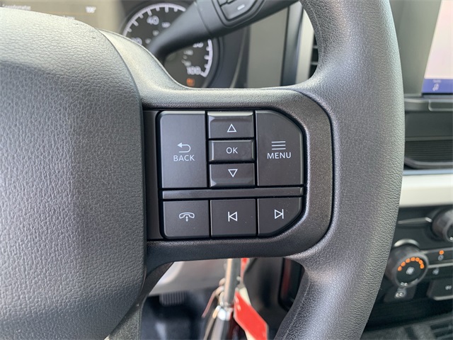 2025 Oxford White Ford Super Duty F-350 DRW XL 4X4 Truck