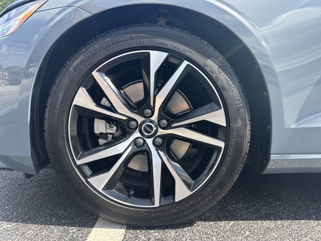 2024 Gray Volvo S60 B5 Core Dark Theme AWD Sedan