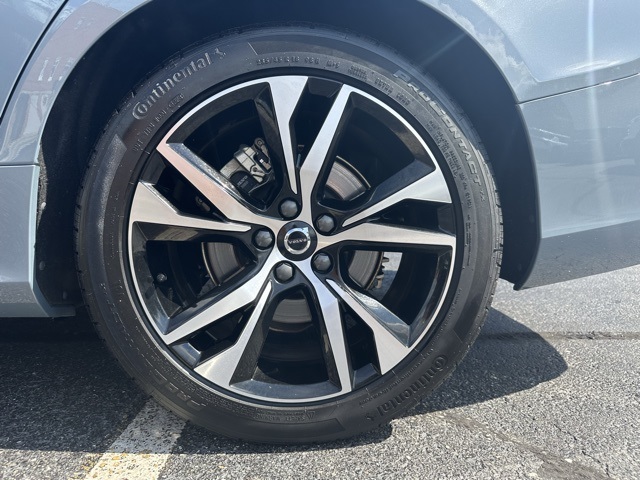 2024 Gray Volvo S60 B5 Core Dark Theme AWD Sedan