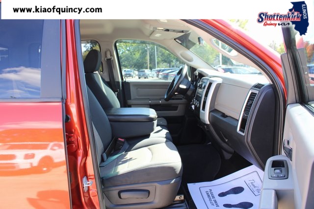 2009 Dodge Ram photo 15