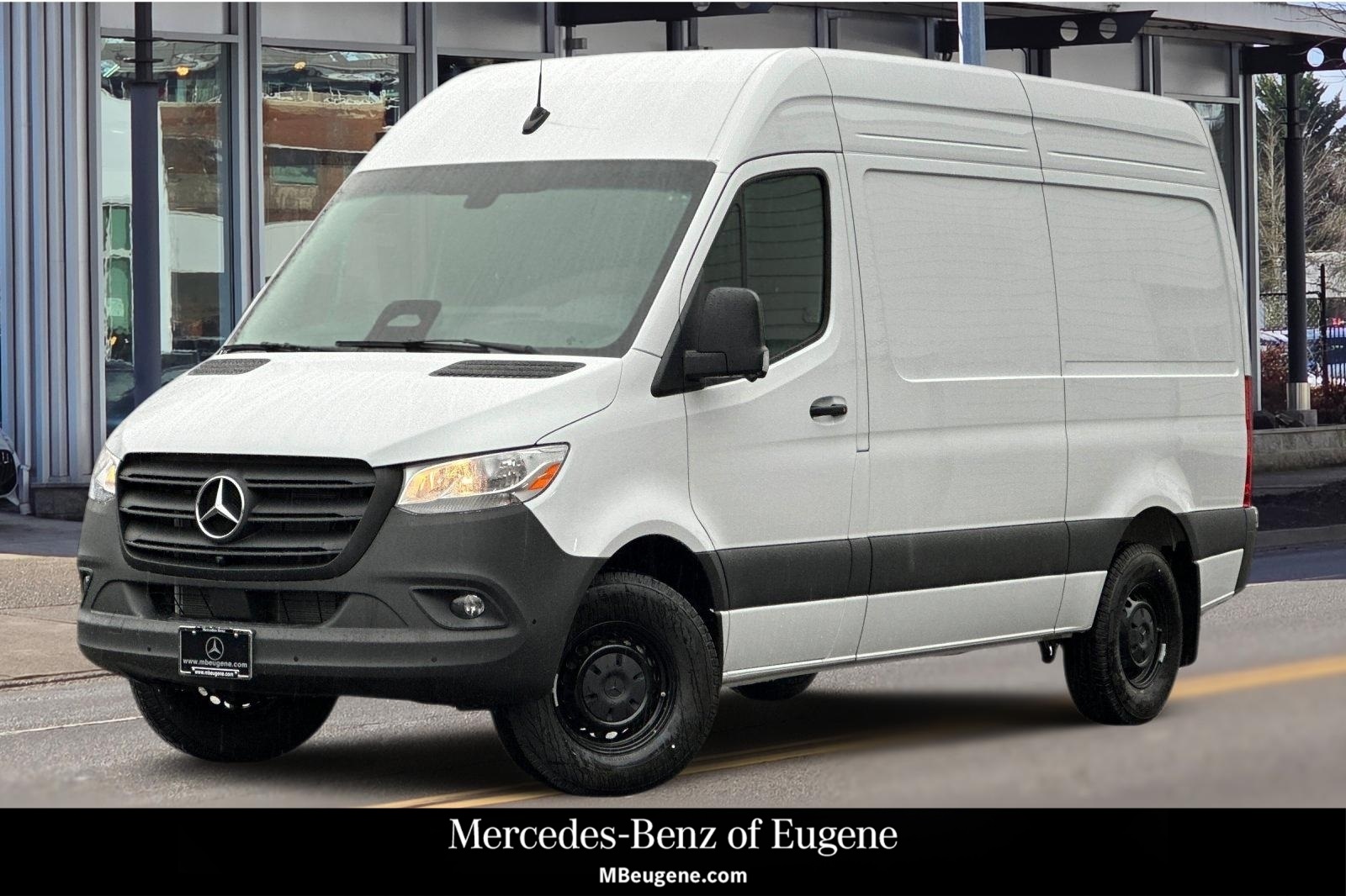 2026 Mercedes-Benz Sprinter Cargo Van Base's photo
