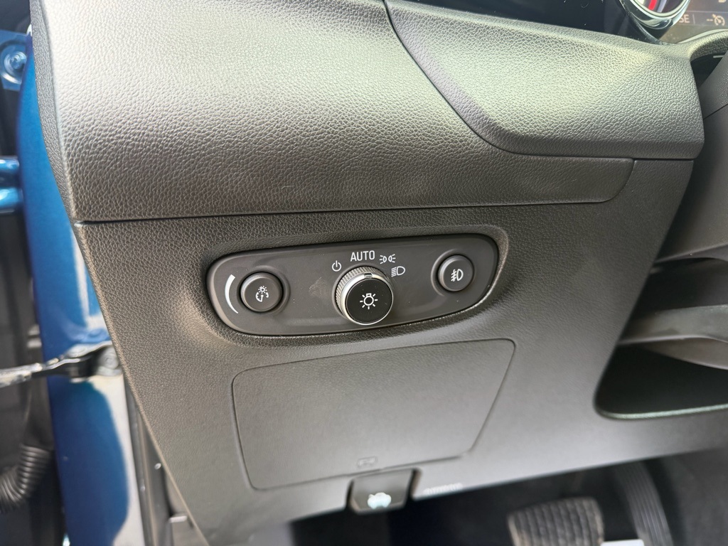 used 2021 Buick Encore GX car, priced at $19,903