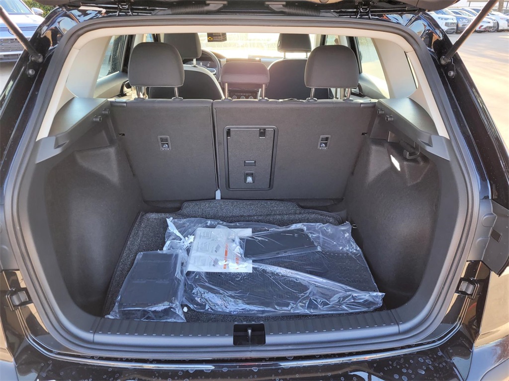 new 2026 Volkswagen Taos car, priced at $27,547