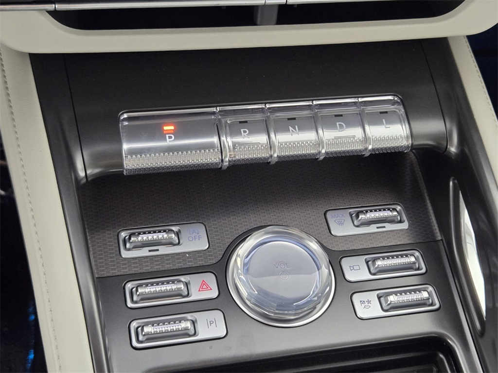 new 2026 Lincoln Nautilus car, priced at $58,070