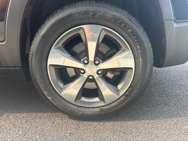 2019 Jeep Cherokee Limited photo 9