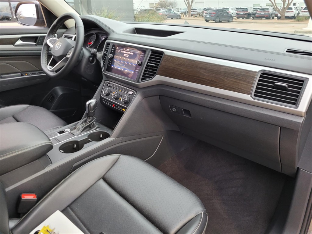 used 2021 Volkswagen Atlas car, priced at $18,400