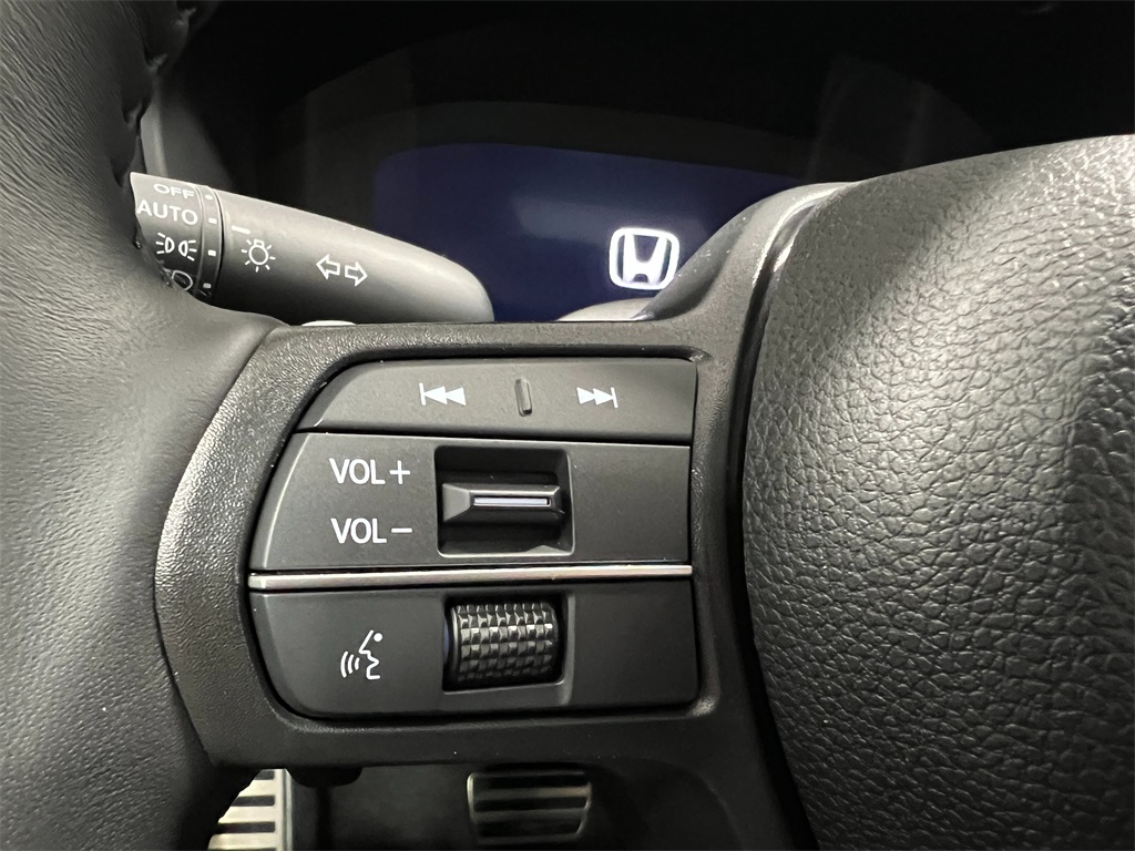 2025 Honda Accord Hybrid Sport Sedan 4 Dr. FWD 19
