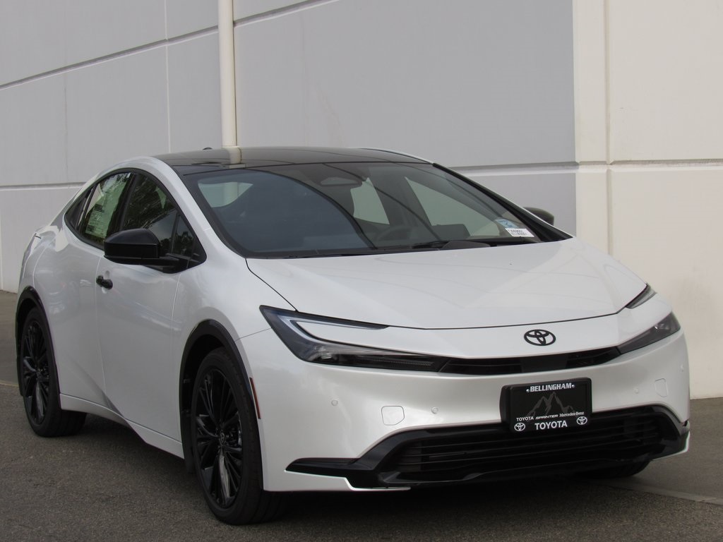 2026 Toyota Prius Plug-in Hybrid Nightshade Edition photo 2