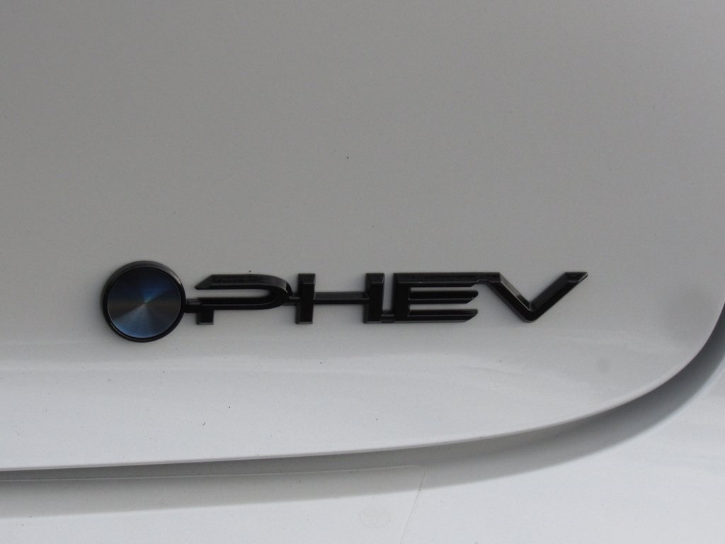2026 Toyota Prius Plug-in Hybrid Nightshade Edition photo 8
