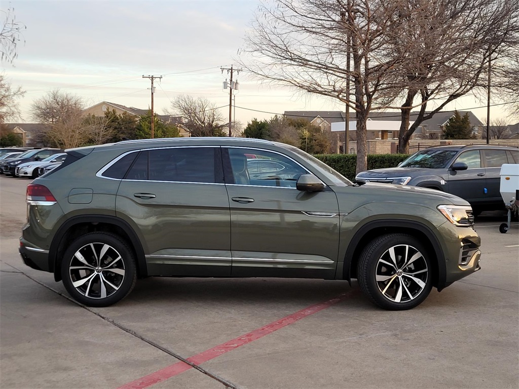 new 2026 Volkswagen Atlas Cross Sport car, priced at $51,760
