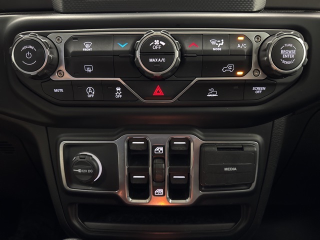 used 2023 Jeep Gladiator car, priced at $28,500