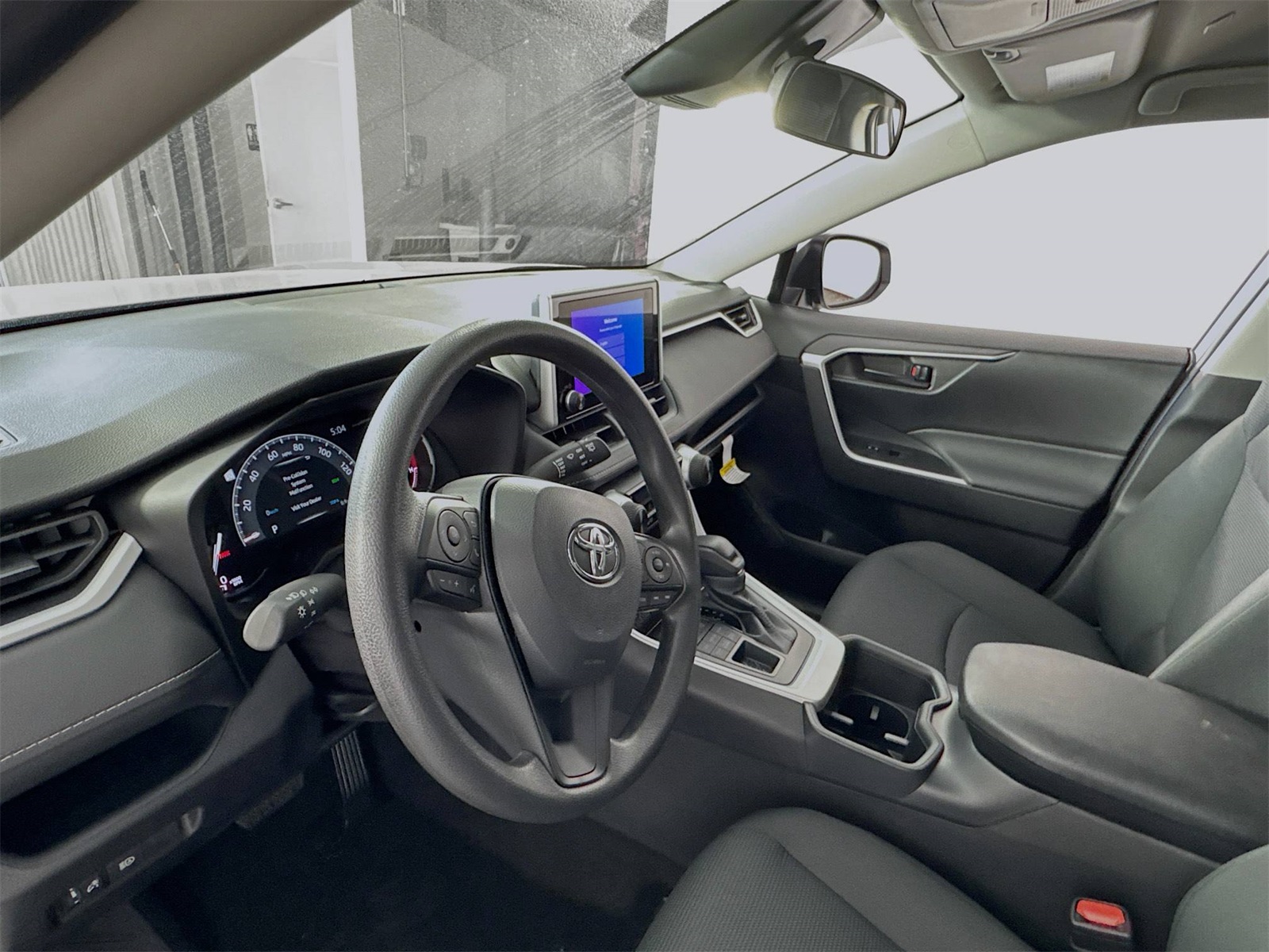 2025 Toyota RAV4 LE photo 6