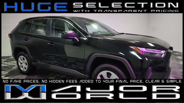 2025 Toyota RAV4 LE FWD