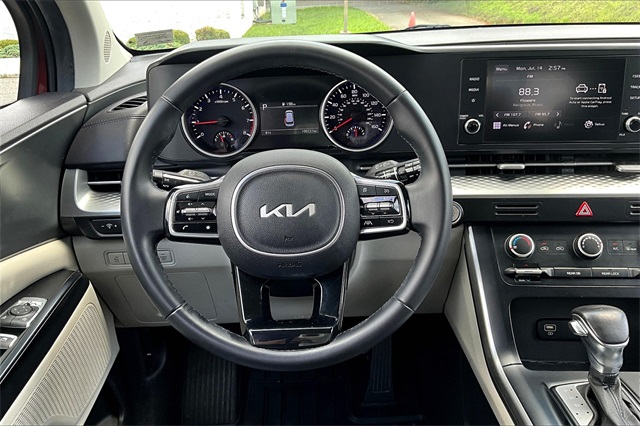 2022 Flare Red Kia Carnival LXS FWD Van
