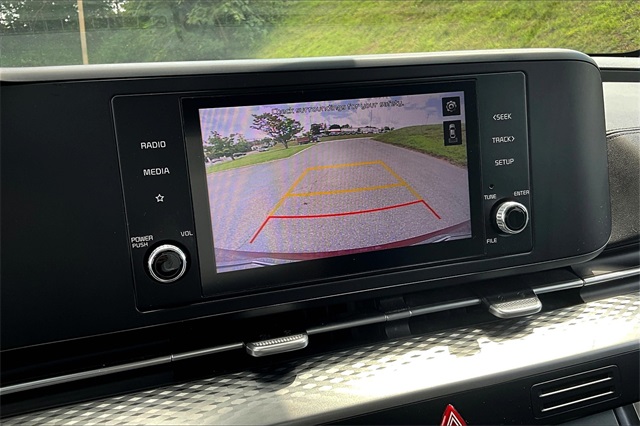 2022 Flare Red Kia Carnival LXS FWD Van
