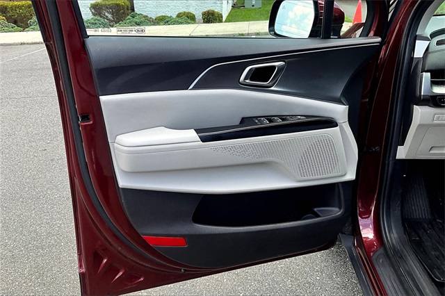 2022 Flare Red Kia Carnival LXS FWD Van
