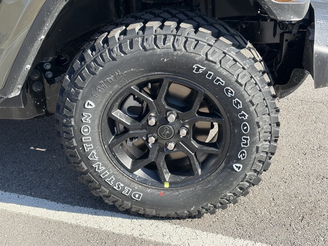 new 2026 Jeep Gladiator car, priced at $50,005