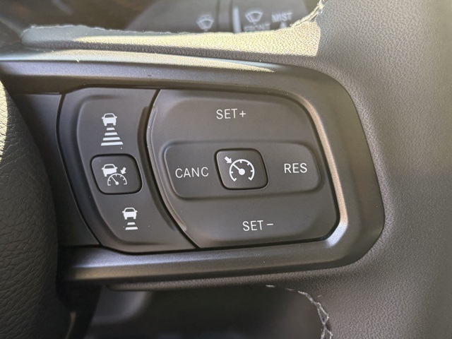 new 2026 Jeep Gladiator car, priced at $50,005