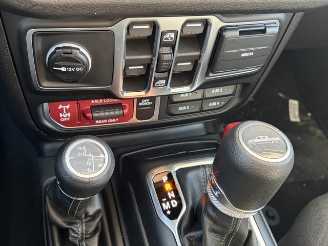 new 2026 Jeep Gladiator car, priced at $50,005